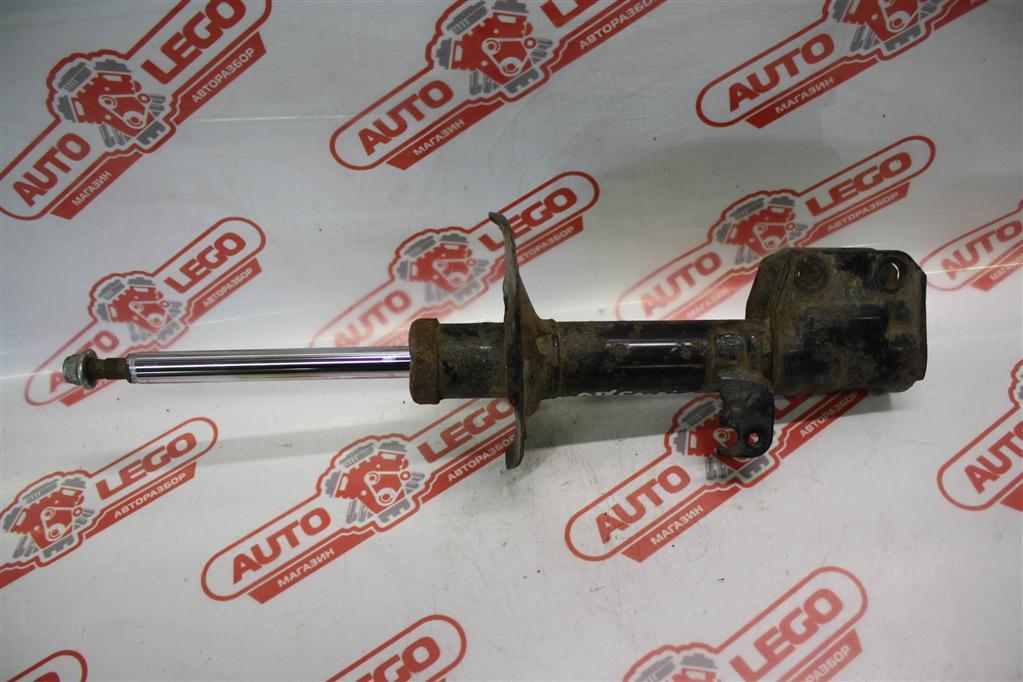 амортизатор передний Toyota Avensis 2 поколение (T250) 2006 - фото №1