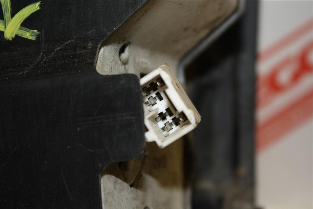 фонарь задний левый Nissan March K11 AK11 1994, 1.3 л., CG13DE, бензин, АКПП, черный, купе, передний привод, правый руль - фото №1