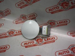 лючок топливного бака Hyundai Solaris 1 поколение 2013, 1.6 л., G4FC, бензин, АКПП, белый, седан, передний привод, 695110U000