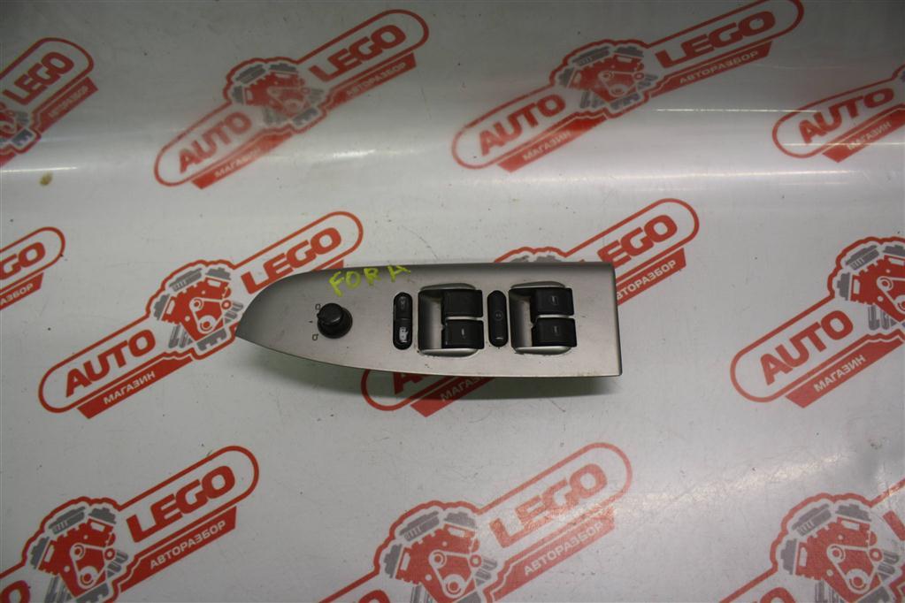 блок управления стеклоподъемниками Chery Fora 1 поколение 2007, SQR484F, бензин, МКПП, черный, седан, передний привод, правый руль, A213746110 - фото №1