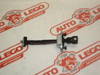 ограничитель открывания двери Geely Emgrand EC7 1 поколение FE1 2013, 1.5 л., JL4G15D, бензин, МКПП, серебристый, седан, передний привод, 1068002037