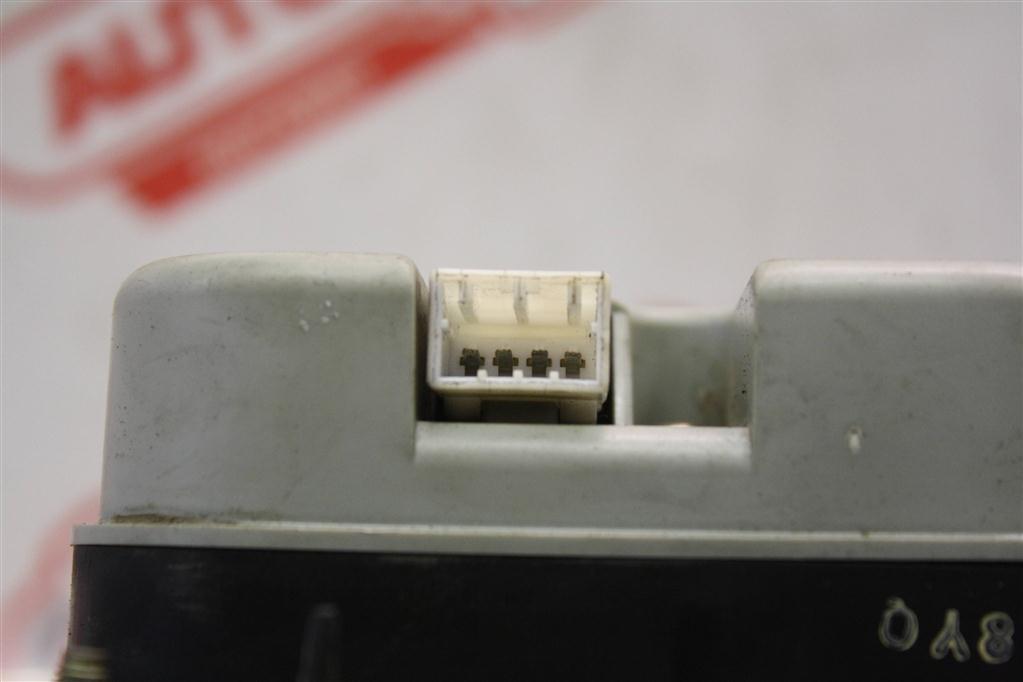 фонарь задний левый Mazda Capella 7 поколение CB2NS 1998, 1.8 л., FP, бензин, АКПП, синий, седан, передний привод, правый руль - фото №1