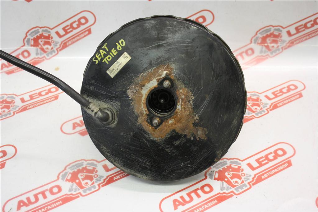 вакуумный усилитель тормозов SEAT Toledo 2 поколение 1999, AGN 1.8 125л.с., бензин, МКПП, черный, седан, передний привод, 1J1614105J - фото №1