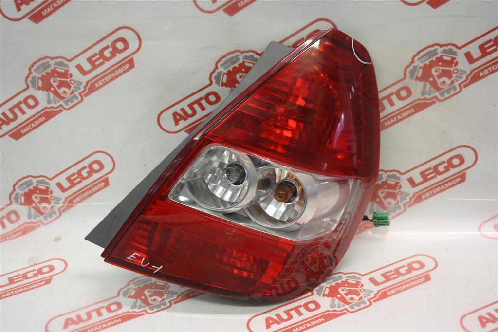 фонарь задний правый Honda Civic 7 поколение EU1 2000, 1.6 л., B16A, бензин, хетчбэк 5 дв. - фото №1