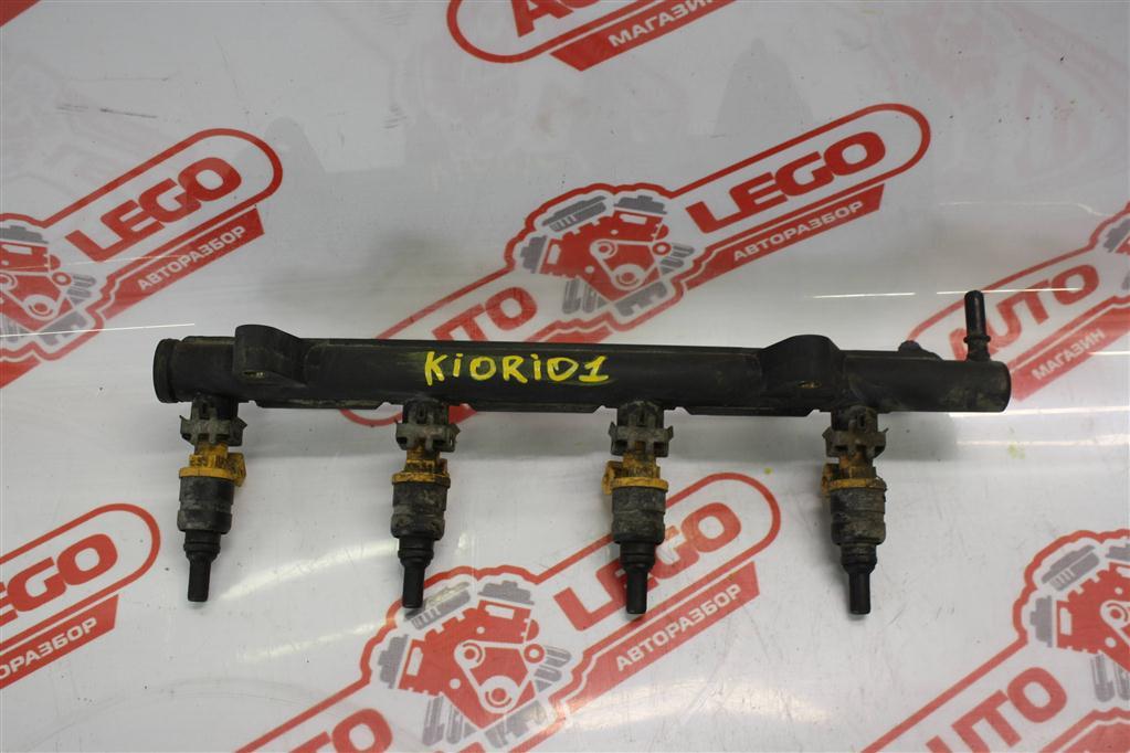 Рейка топливная (рампа) с форсунками Kia Rio 1 поколение 2002, 1.5 л., A5D, бензин, МКПП, фиолетовый, универсал, передний привод - фото №1