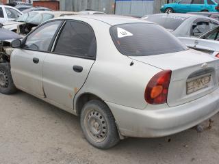 Chevrolet Lanos 1 поколение