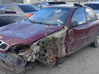 Chevrolet Lanos 1 поколение T100