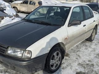 Nissan Primera P10