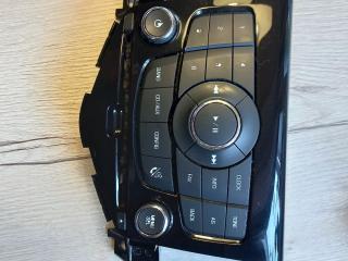 панель управления магнитолой Chevrolet Cruze 1 поколение [рестайлинг] 2015, 1.8 л., бензин, АКПП, седан, 95914367