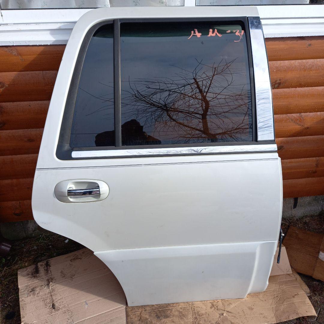 дверь задняя правая Lincoln Navigator 2 поколение 2006, 5.4 л., бензин, АКПП, полный привод, 2L7Z7824700AA - фото №1