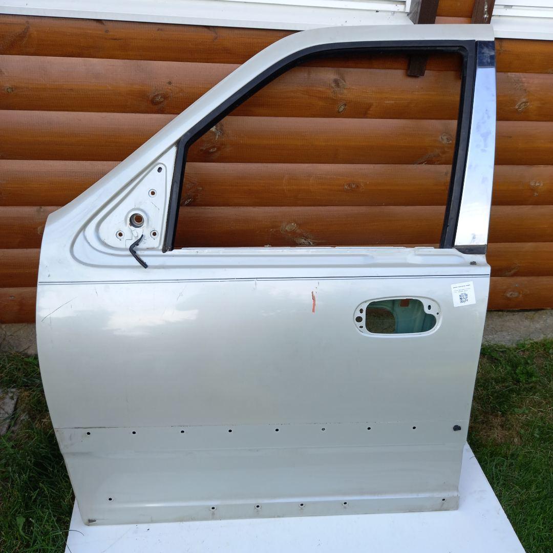 дверь передняя левая Lincoln Navigator 2 поколение 2006, 5.4 л., бензин, АКПП, полный привод, 5L7Z7820124AA - фото №1