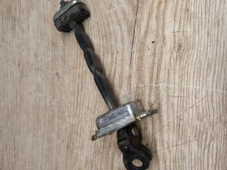 ограничитель открывания двери Honda CR-V 3 поколение 2009, 2.4 л., бензин, 72380-SWA-A01