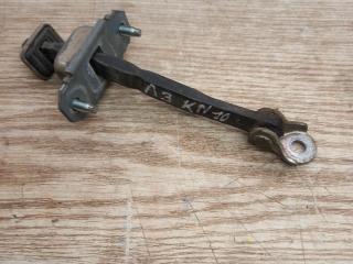 ограничитель открывания двери Subaru Forester 3 поколение (SH) 2010, 2.5 л., бензин, 62124FG002