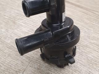 насос антифриза дополнительный Lexus NX 1 поколение [рестайлинг] AYZ15 2019, 2.5 л., 2AR-FXE, гибрид, вариатор, 1h9, полный привод, правый руль, 0641001301