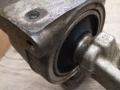 рычаг передний правый Infiniti Q50 1 поколение V37 2014, 3.7 л., VQ37VHR, бензин, АКПП, (qaa) white 3p, седан, полный привод - фото №4