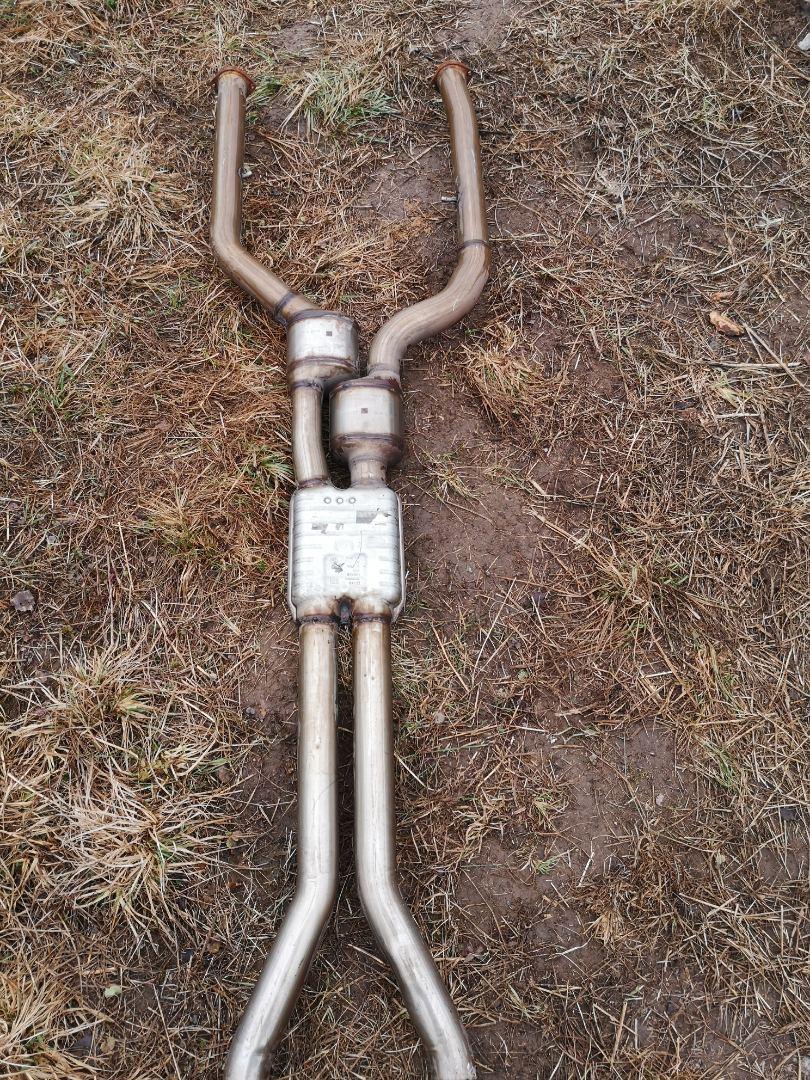 банка глушителя средняя BMW X6 G06 2022, 9487242, 8089192 - фото №1