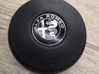 подушка безопасности водителя Alfa Romeo Giulia 2 поколение 2018, 2.0 л., бензин, правый руль, 01561246940