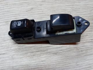 кнопка стеклоподъемника двери передней правой Mitsubishi Outlander 2 поколение 2008, 3.0 л., бензин, MR587946