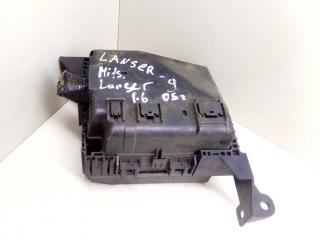 блок предохранителей Mitsubishi Lancer 9 поколение 2005, 1.6 л., 50308-0161