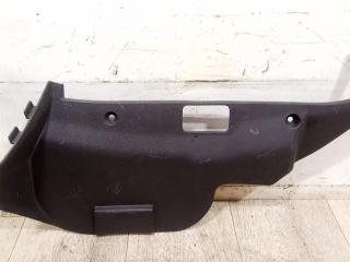 пластик Volvo V70 2 поколение 2002, 2.4 л., D 5244 T, дизель, МКПП, серебристый, универсал, передний привод, 09164894-01