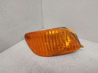 поворотник правый Ford Focus 1 поколение 1999