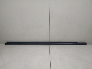 Уплотнитель стекла Mercedes-Benz C-Класс W203/S203/CL203 [рестайлинг] 2004