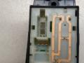кнопка стеклоподъемника двери передней левой Nissan Murano Z50 2006, 3.5 л., i, VQ35DE, бензин, АКПП, золотистый, внедорожник 5 дв., полный привод, 25401CA010 - фото №5