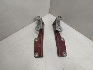 петля капота Mitsubishi Carisma 1 поколение 1997