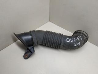 патрубок воздушного фильтра Suzuki SX4 1 поколение 2008, 13766-54LA0