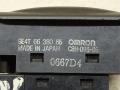 кнопка стеклоподъемника двери задней Mazda 626 GE [рестайлинг] 1996, GE4T6638065, OMRON - фото №4