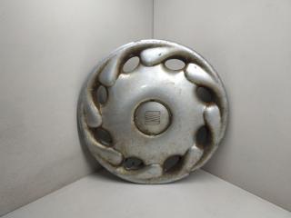 колпак колесный SEAT Cordoba 2 поколение 1999, 6K0601147D