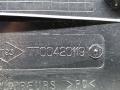 подсветка номера Renault Laguna 1 поколение [рестайлинг] 2000, 1.6 л., i, K4M 720, бензин, 5МКПП, серый, хетчбэк 5 дв., передний привод - фото №4