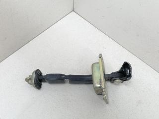 ограничитель открывания двери Mazda 6 GG 2002, 2.0 л., TD, дизель, 5МКПП, синий, хетчбэк 5 дв., передний привод, GJ6A-58-270B