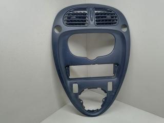 рамка под магнитолу Citroen Xsara Picasso 1 поколение 2003, 1.6 л., i, NFZ (TU5JP), бензин, МКПП, голубой, минивэн, передний привод, 9631315877