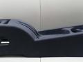 консоль салона Peugeot 1007 1 поколение 2007, 1.6 л., HDi, 9HZ (DV6TED4), дизель, МКПП, серебристый, хетчбэк 3 дв., передний привод, 9641006877 - фото №2