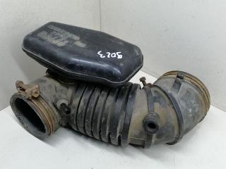 резонатор воздушного фильтра Mitsubishi Colt 5 поколение (CJO) 1998, 1.3 л., i, 4G13 (12V), бензин, 5МКПП, голубой металлик, хетчбэк 3 дв., передний привод, MR239678, MR188642