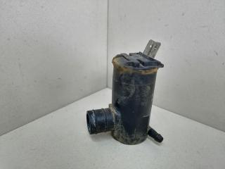 насос (моторчик) омывателя стекла Mitsubishi Colt 5 поколение (CJO) 1998, 1.3 л., i, 4G13 (12V), бензин, 5МКПП, голубой металлик, хетчбэк 3 дв., передний привод, 060210
