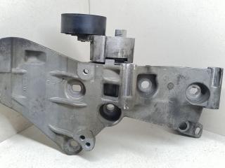 кронштейн генератора Renault Laguna 3 поколение 2009, 1.5 л., DCi, дизель, МКПП, серый, передний привод, 8200669494
