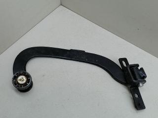 ролик двери сдвижной Peugeot 1007 1 поколение 2007, 1.6 л., HDi, 9HZ (DV6TED4), дизель, МКПП, серебристый, хетчбэк 3 дв., передний привод, 9033Q0