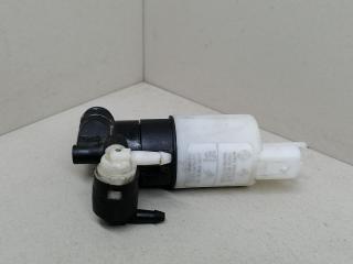 насос (моторчик) омывателя стекла Renault Megane 2 поколение 2003, 1.4 л., i, K4J 730, бензин, МКПП, серебристый, хетчбэк 5 дв., передний привод, 9641553880, 8200067015, 8200295685, 9641553780
