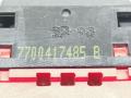 кнопка стеклоподъемника двери Renault Laguna 1 поколение 1998, 1.6 л., i, K4M 720, бензин, МКПП, зелёный, хетчбэк 5 дв., передний привод, 7700417485B - фото №4