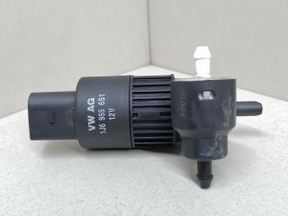 насос (моторчик) омывателя стекла Volkswagen Polo 3 поколение 1999, 1.4 л., i, AUD, бензин, МКПП, синий, хетчбэк 3 дв., передний привод, 1J6955651