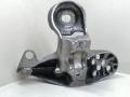 кронштейн двигателя Volkswagen Passat B5 3B5 1997, 1.9 л., TDi, дизель, МКПП, серебристый, седан, передний привод, 4B0199351A - фото №2