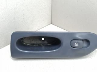 кнопка стеклоподъемника двери Renault Laguna 1 поколение 1998, 2.2 л., TD, G8T 752, дизель, МКПП, серый, универсал, передний привод, 7701699605