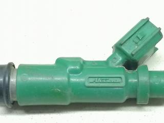 форсунка Toyota Yaris P1 2002, бензин, 23250-21020