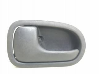 ручка внутренняя Mazda 626 GE 1994