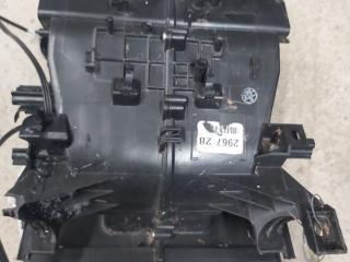 корпус отопителя (печки) Toyota Yaris XP9 2006, 1.4 л., 1ND-TV, дизель, МКПП, серебристый, хетчбэк 3 дв., передний привод