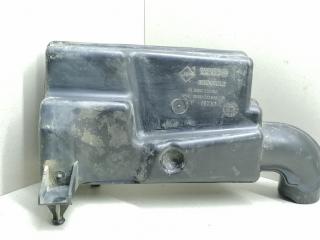 резонатор воздушного фильтра Renault Megane 2 поколение [рестайлинг] 2006, 1.6 л., i, K4M 812, бензин, 5МКПП, бежевый, универсал, передний привод, 8200231858, 8200233761
