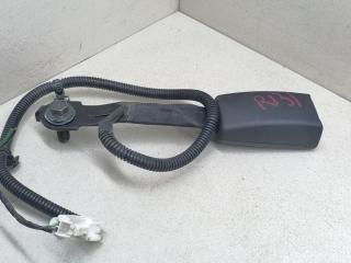 замок ремня безопасности Hyundai i30 1 поколение 2009, 1.6 л., CRDi, дизель, 5МКПП, серебристый, хетчбэк 5 дв., передний привод, 09111013