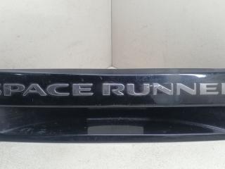 накладка подсветки номера Mitsubishi Space Runner 2 поколение 2000, чёрный, MR275637